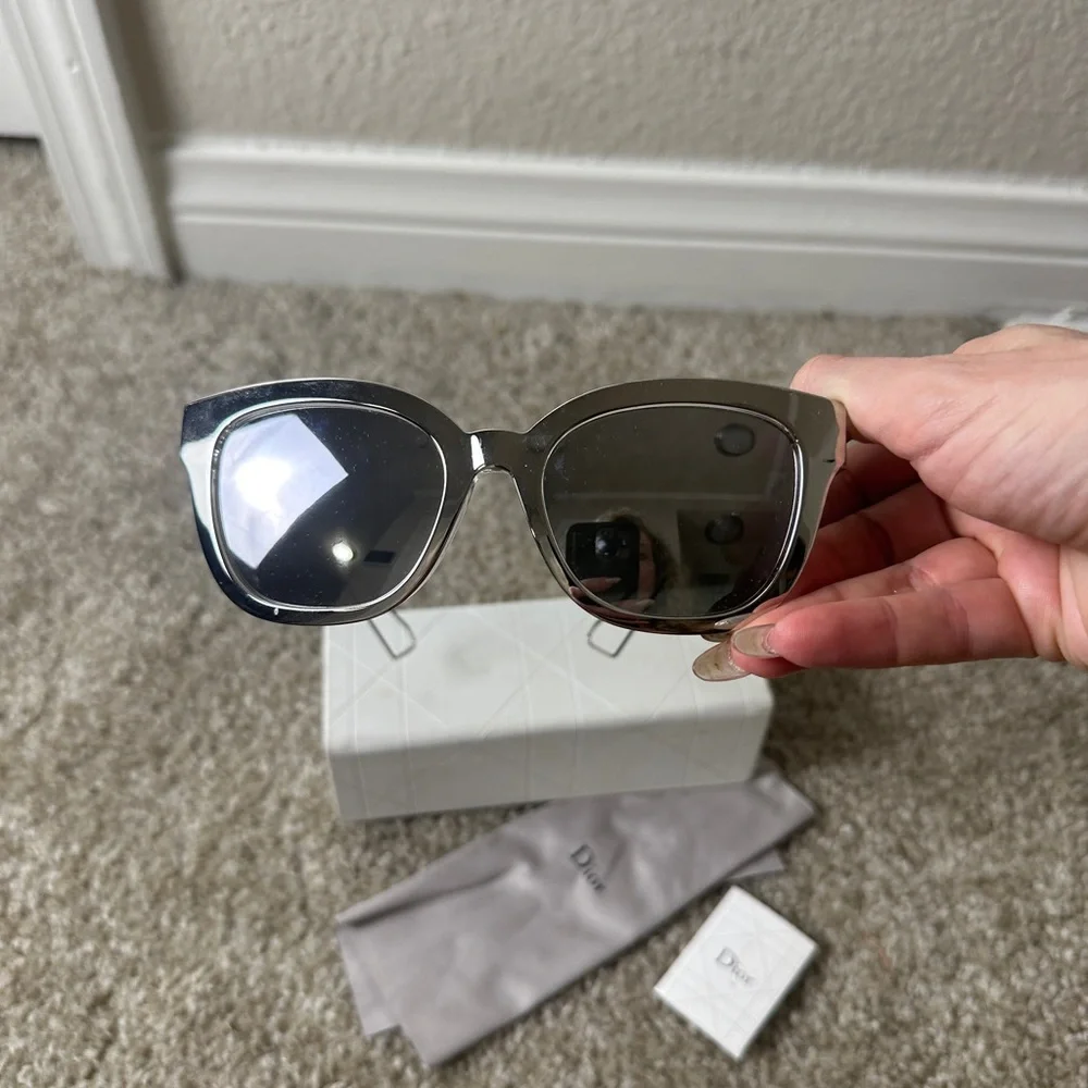 DIOR sunglasses - Picture 8 of 8